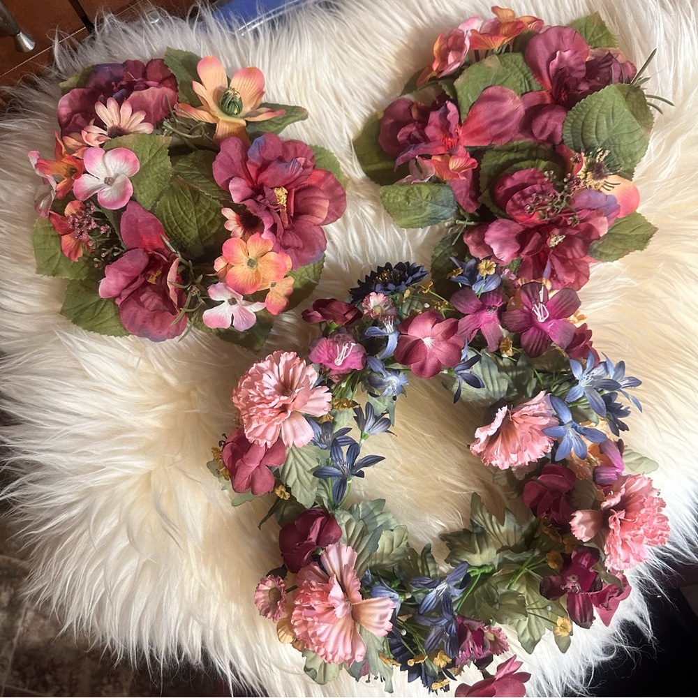 SALE!! Floral wreath set of 3